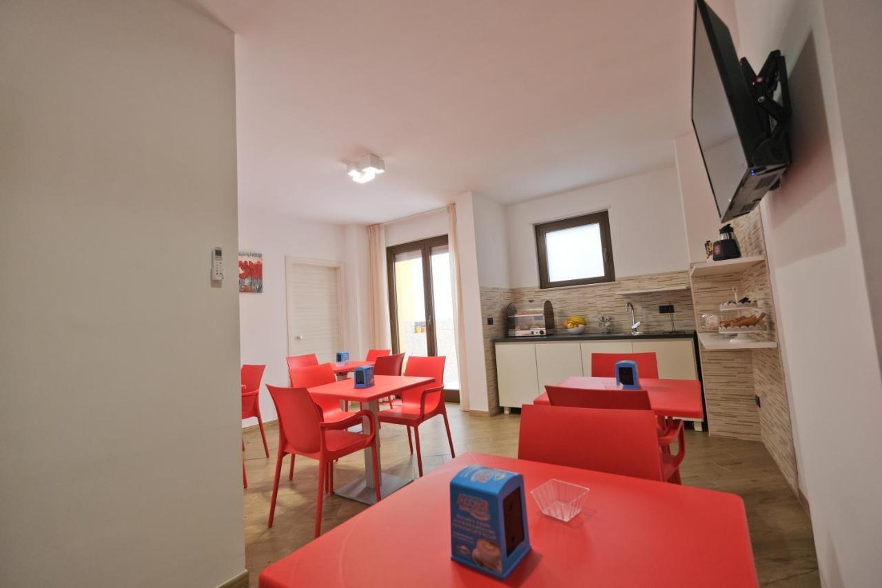 Il Porto Affittacamere B&B Bríndisi Exterior foto
